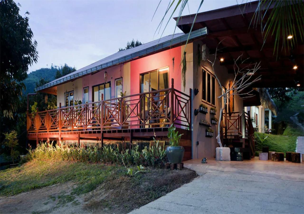 Bilut Leisure Sdn Bhd Hotel Raub Ngoại thất bức ảnh